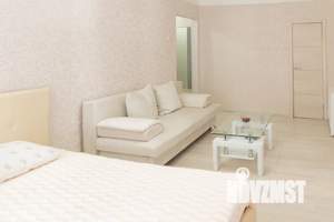 1-к квартира, посуточно, 33м2, 2/5 этаж