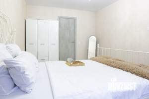 2-к квартира, посуточно, 50м2, 5/25 этаж