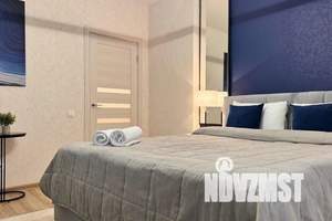 1-к квартира, посуточно, 41м2, 1/25 этаж