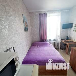 Студия квартира, посуточно, 10м2, 1/3 этаж