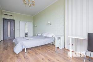 3-к квартира, посуточно, 109м2, 1/1 этаж
