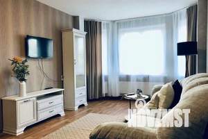 2-к квартира, посуточно, 77м2, 2/17 этаж