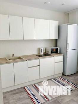 1-к квартира, посуточно, 38м2, 1/1 этаж