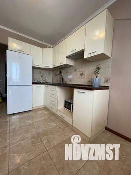 1-к квартира, посуточно, 45м2, 7/18 этаж