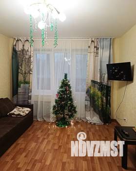 1-к квартира, посуточно, 40м2, 4/10 этаж