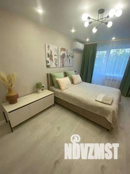 2-к квартира, посуточно, 37м2, 4/5 этаж