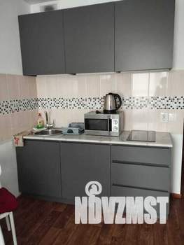 1-к квартира, посуточно, 38м2, 6/26 этаж
