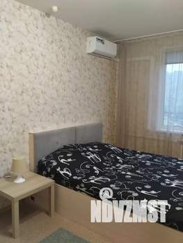 1-к квартира, посуточно, 32м2, 8/10 этаж