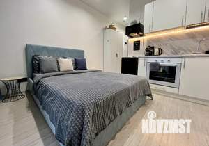 Студия квартира, посуточно, 25м2, 6/21 этаж