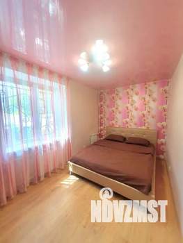 2-к квартира, посуточно, 40м2, 1/5 этаж