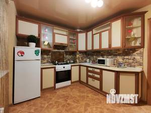1-к квартира, посуточно, 40м2, 4/10 этаж