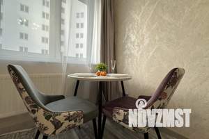 1-к квартира, посуточно, 37м2, 2/25 этаж