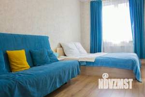 1-к квартира, посуточно, 38м2, 1/1 этаж