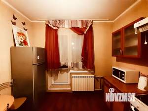 1-к квартира, посуточно, 44м2, 10/10 этаж