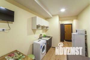 1-к квартира, посуточно, 18м2, 2/4 этаж