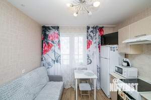 1-к квартира, посуточно, 47м2, 1/1 этаж