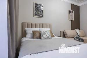 1-к квартира, посуточно, 37м2, 4/7 этаж