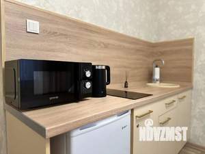 Студия квартира, посуточно, 17м2, 3/10 этаж