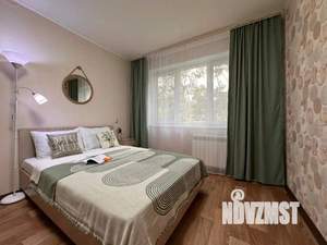 2-к квартира, посуточно, 50м2, 1/1 этаж