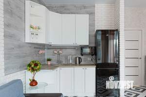 Студия квартира, посуточно, 35м2, 5/19 этаж