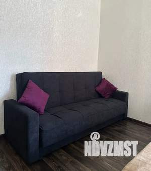 1-к квартира, посуточно, 40м2, 1/4 этаж