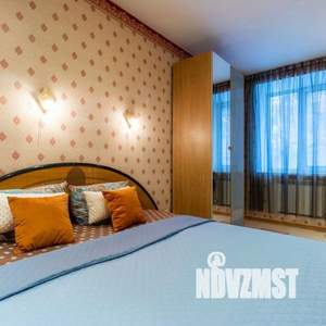 1-к квартира, посуточно, 42м2, 1/1 этаж