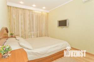 1-к квартира, посуточно, 53м2, 1/1 этаж