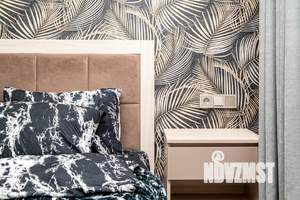 Студия квартира, посуточно, 46м2, 1/5 этаж