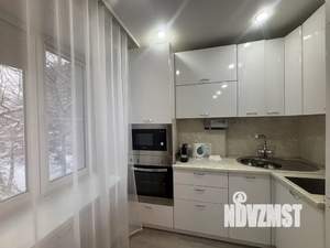 1-к квартира, посуточно, 45м2, 3/6 этаж