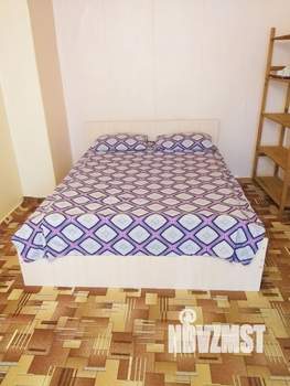 1-к квартира, посуточно, 35м2, 4/9 этаж