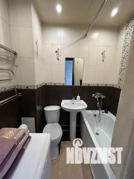 2-к квартира, посуточно, 45м2, 5/5 этаж