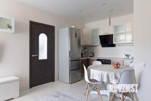 2-к квартира, посуточно, 66м2, 3/6 этаж