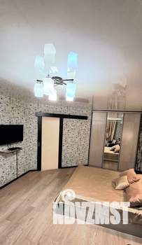 Студия квартира, посуточно, 45м2, 6/9 этаж