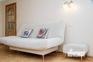 1-к квартира, посуточно, 62м2, 1/1 этаж