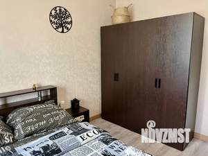 1-к квартира, посуточно, 35м2, 3/9 этаж