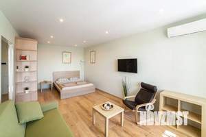 1-к квартира, посуточно, 48м2, 8/10 этаж