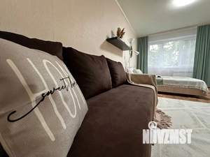 2-к квартира, посуточно, 50м2, 1/1 этаж