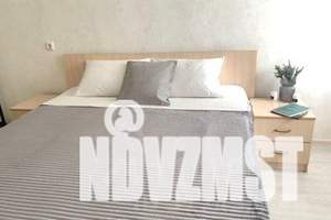 2-к квартира, посуточно, 38м2, 7/10 этаж