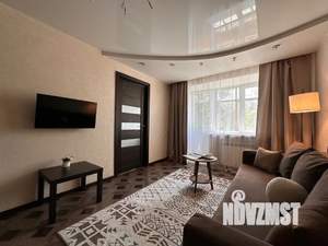 2-к квартира, посуточно, 50м2, 2/5 этаж