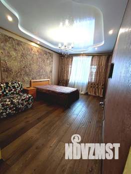 1-к квартира, посуточно, 44м2, 1/1 этаж