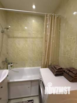 1-к квартира, посуточно, 55м2, 8/16 этаж