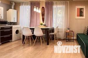 1-к квартира, посуточно, 38м2, 1/2 этаж