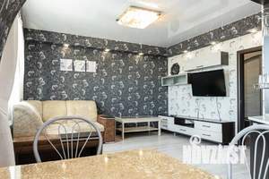 2-к квартира, посуточно, 72м2, 8/14 этаж