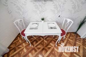 1-к квартира, посуточно, 55м2, 1/1 этаж