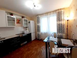 1-к квартира, посуточно, 42м2, 8/17 этаж