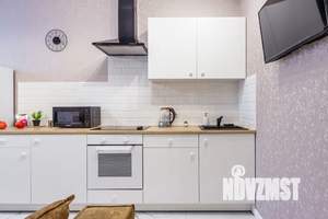 1-к квартира, посуточно, 38м2, 6/19 этаж