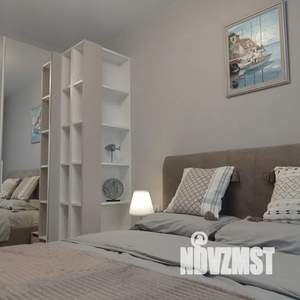 2-к квартира, посуточно, 39м2, 14/25 этаж