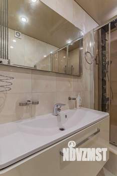 2-к квартира, посуточно, 68м2, 1/12 этаж