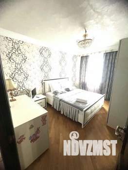 1-к квартира, посуточно, 130м2, 1/1 этаж