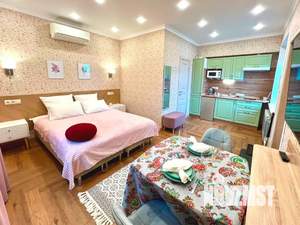 Студия квартира, посуточно, 23м2, 1/3 этаж
